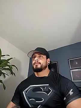 Snapshot of SilvaBranko chatting on October 5, 2025, 1:04 am SilvaBranko online show from October 5, 2025, 1:04 am