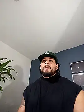 Snapshot of SilvaBranko chatting on October 13, 2025, 11:05 pm SilvaBranko online show from October 13, 2025, 11:05 pm