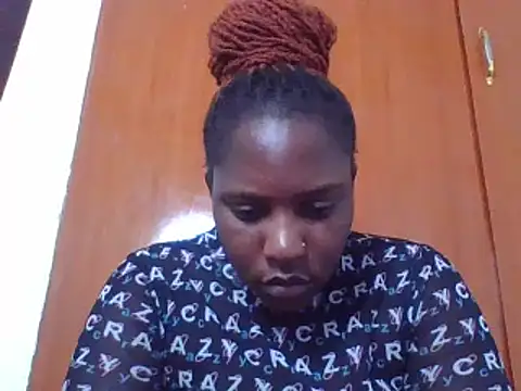 Whimsicalwillow online show from February 26, 2025, 12:38 am