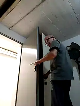 Snapshot of bottomhairy chatting on March 2, 2025, 7:45 pm bottomhairy online show from March 2, 2025, 7:45 pm