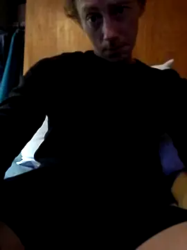 elmerfuddin87 online show from September 30, 2025, 4:50 am