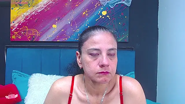 Snapshot of megan_collins96 chatting on December 18, 2024, 2:28 pm megan collins96 online show from December 18, 2024, 2:28 pm