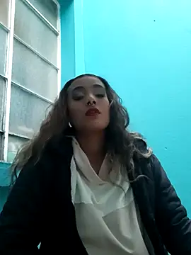 Snapshot of megan_collins96 chatting on December 23, 2024, 10:23 pm megan collins96 online show from December 23, 2024, 10:23 pm