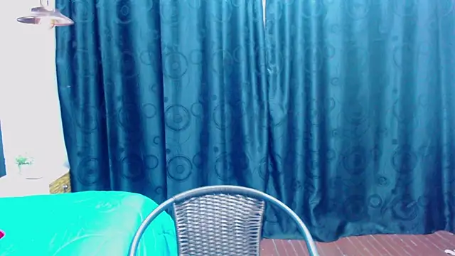 Snapshot of megan_collins96 chatting on February 17, 2025, 10:36 pm megan collins96 online show from February 17, 2025, 10:36 pm