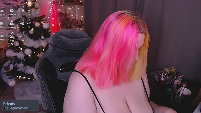 lissamuff online show from December 18, 2025, 3:18 pm