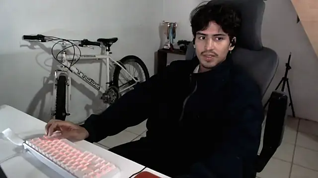 Thieves9 online show from October 3, 2025, 3:09 pm