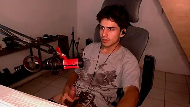 Thieves9 online show from December 4, 2025, 5:06 am