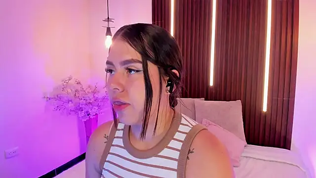 Snapshot of ArianaBaker chatting on March 3, 2026, 3:29 pm ArianaBaker online show from March 3, 2026, 3:29 pm