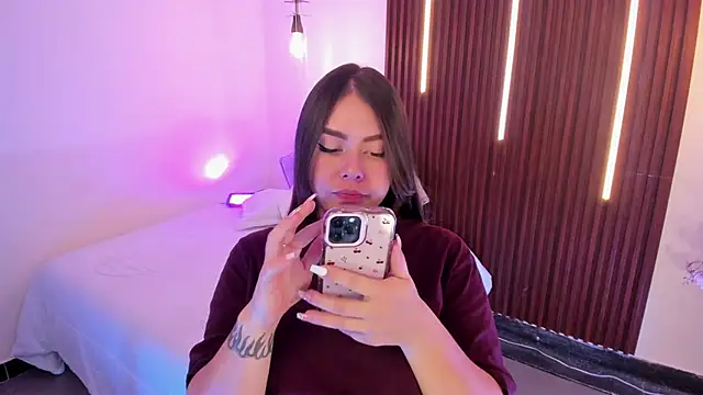 ArianaBaker online show from March 31, 2026, 1:55 pm