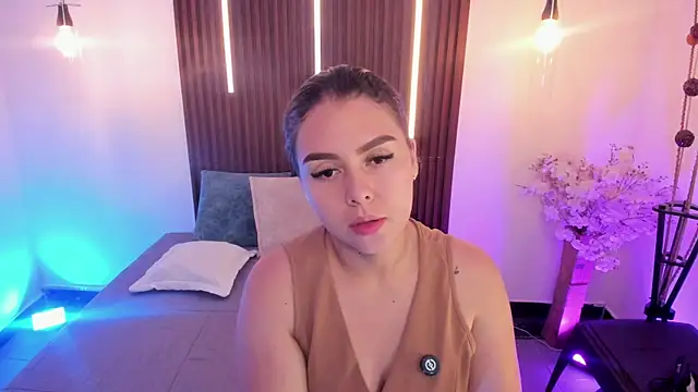 ArianaBaker online show from May 11, 2026, 12:22 pm