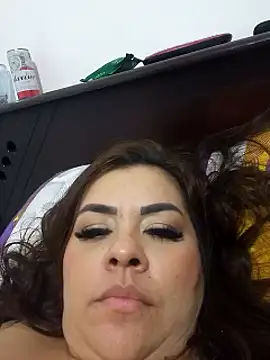 Snapshot of lola__sweetx chatting on January 22, 2025, 11:32 pm lola sweetx online show from January 22, 2025, 11:32 pm