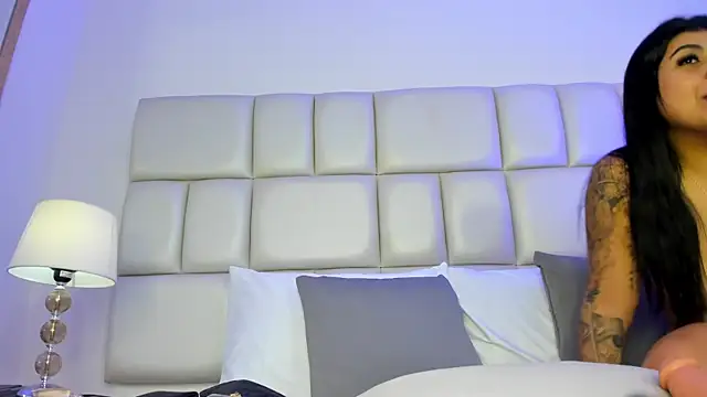 samantaramoos online show from December 17, 2025, 3:34 am