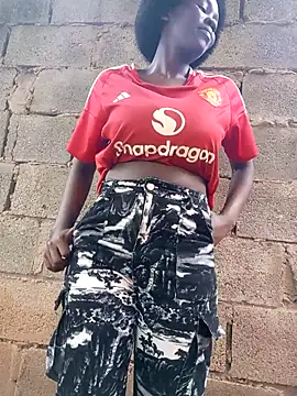 Snapshot of Swirly_blac chatting on November 11, 2025, 7:41 am Swirly blac online show from November 11, 2025, 7:41 am