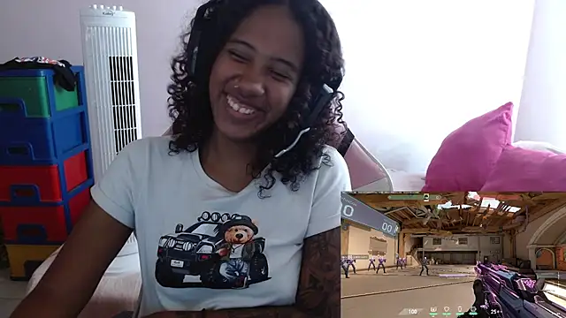 TiffanyRoouse online show from January 30, 2025, 7:37 pm