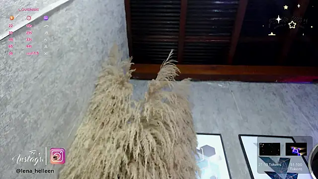 Lena helleen online show from February 28, 2026, 5:03 pm