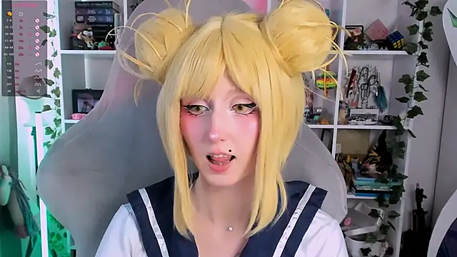 ohclementine online show from September 11, 2025, 9:42 am