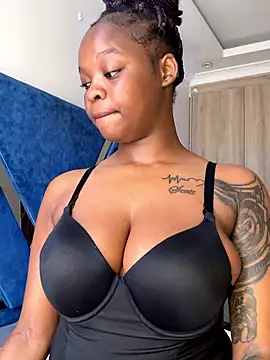 SexxyLunar online show from January 10, 2026, 8:05 am