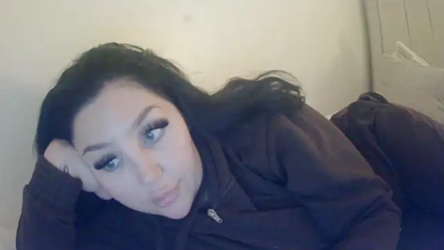 magical mia online show from October 8, 2025, 8:50 pm