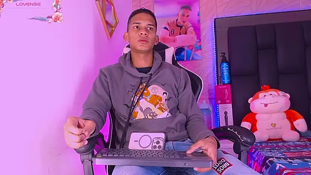 dilan alfonzo online show from February 24, 2026, 1:09 pm