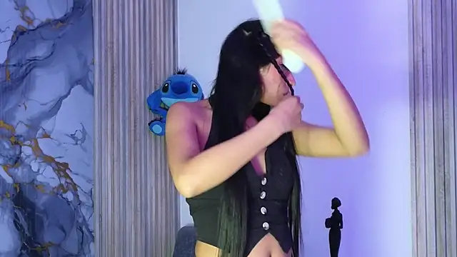 LissaWiild online show from November 14, 2025, 8:07 pm