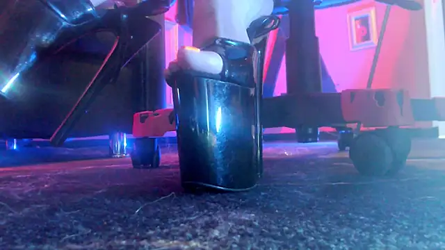 MonicaMaxwel online show from February 24, 2026, 11:19 am