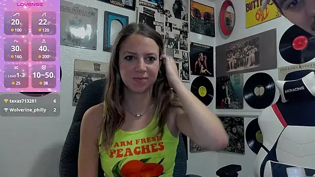 Snapshot of molly_witha_chance chatting on January 9, 2025, 8:03 am molly witha chance online show from January 9, 2025, 8:03 am