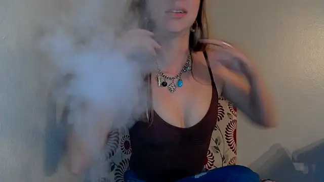 Snapshot of molly_witha_chance chatting on March 16, 2025, 8:10 am molly witha chance online show from March 16, 2025, 8:10 am