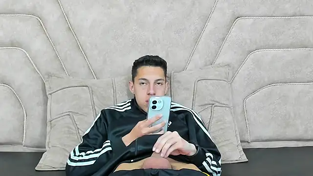 thiago19s online show from December 21, 2024, 10:19 pm