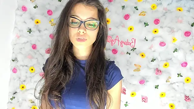 Snapshot of BabyAylin chatting on February 23, 2025, 7:28 pm BabyAylin online show from February 23, 2025, 7:28 pm