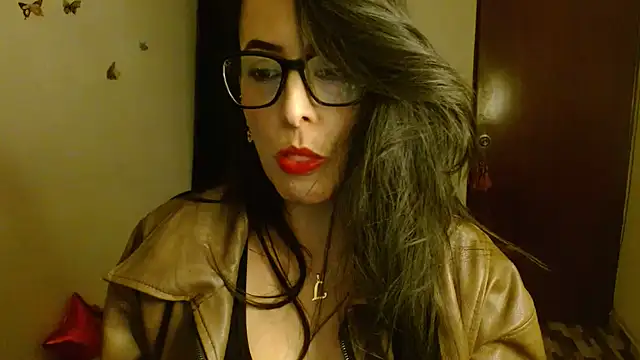 ella peck online show from June 30, 2026, 3:07 am