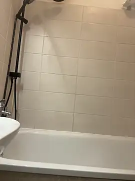 Snapshot of czruz chatting on February 12, 2026, 10:54 am czruz online show from February 12, 2026, 10:54 am