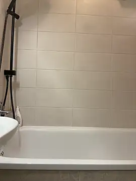 Snapshot of czruz chatting on February 14, 2026, 8:33 am czruz online show from February 14, 2026, 8:33 am