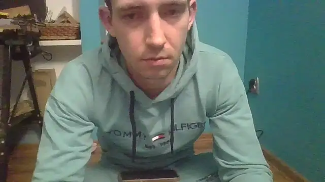 Snapshot of czruz chatting on March 1, 2026, 12:12 am czruz online show from March 1, 2026, 12:12 am