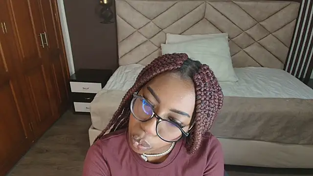 Raquel jones online show from January 23, 2025, 11:37 am