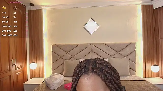 Snapshot of Raquel_jones chatting on April 30, 2026, 12:11 pm Raquel jones online show from April 30, 2026, 12:11 pm