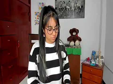 Snapshot of Isabellaa22_1 chatting on December 12, 2024, 6:31 pm Isabellaa22 1 online show from December 12, 2024, 6:31 pm