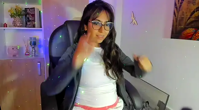 Snapshot of Isabellaa22_1 chatting on March 6, 2025, 2:51 am Isabellaa22 1 online show from March 6, 2025, 2:51 am