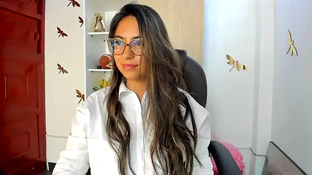 Snapshot of Isabellaa22_1 chatting on October 30, 2025, 6:19 pm Isabellaa22 1 online show from October 30, 2025, 6:19 pm