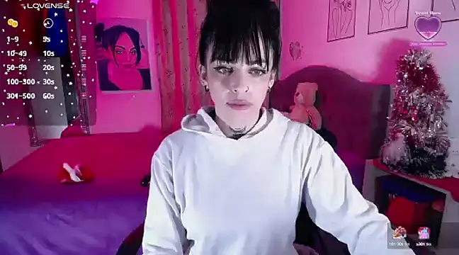 Snapshot of violett_honney chatting on December 23, 2024, 3:29 am violett honney online show from December 23, 2024, 3:29 am