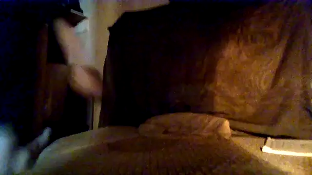 Nightshade7712 online show from October 20, 2025, 8:31 pm