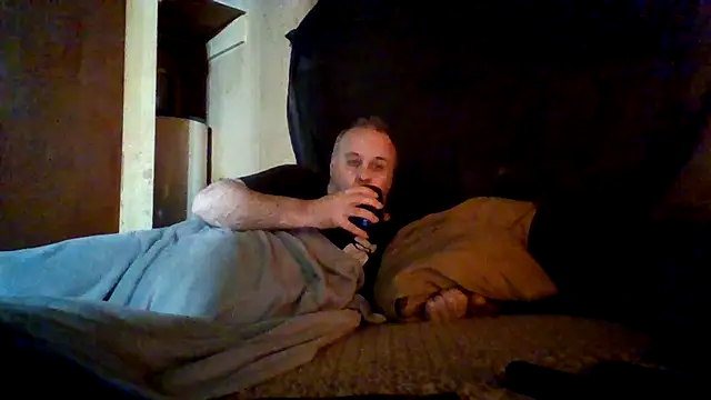 Nightshade7712 online show from November 21, 2025, 9:13 pm