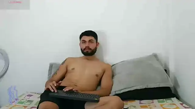 Snapshot of davgostoso chatting on February 12, 2026, 4:35 pm davgostoso online show from February 12, 2026, 4:35 pm