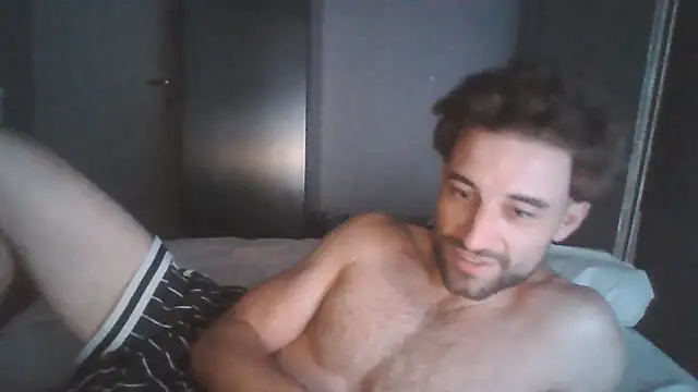 Vekie 007 online show from July 8, 2026, 3:00 am