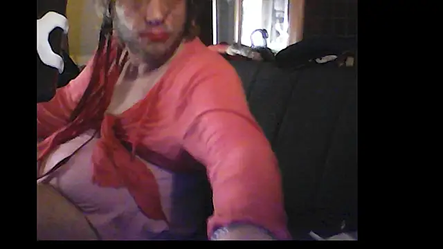 Snapshot of Family666Zombie chatting on May 16, 2026, 12:40 am Family666Zombie online show from May 16, 2026, 12:40 am