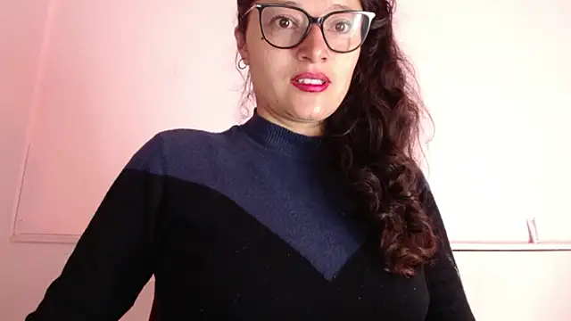 Snapshot of lunazulsj chatting on February 27, 2025, 12:23 pm lunazulsj online show from February 27, 2025, 12:23 pm