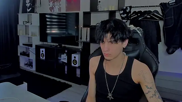 MarkBrowniii online show from February 18, 2026, 12:01 pm