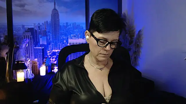 ninarandmann online show from December 21, 2025, 6:26 pm