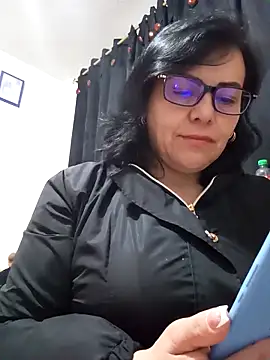 Snapshot of Natasha_milf__ chatting on March 13, 2025, 12:27 am Natasha milf online show from March 13, 2025, 12:27 am