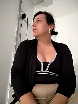 Natasha milf   online show from February 21, 2026, 12:28 pm