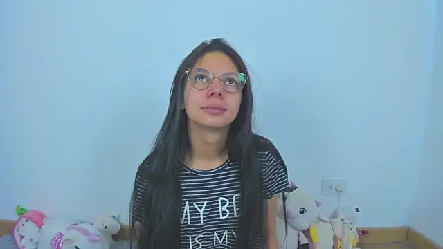 Bonniepark online show from November 23, 2025, 12:38 pm